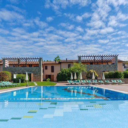Aparthotel Golf Residenza Peschiera del Garda Zewnętrze zdjęcie