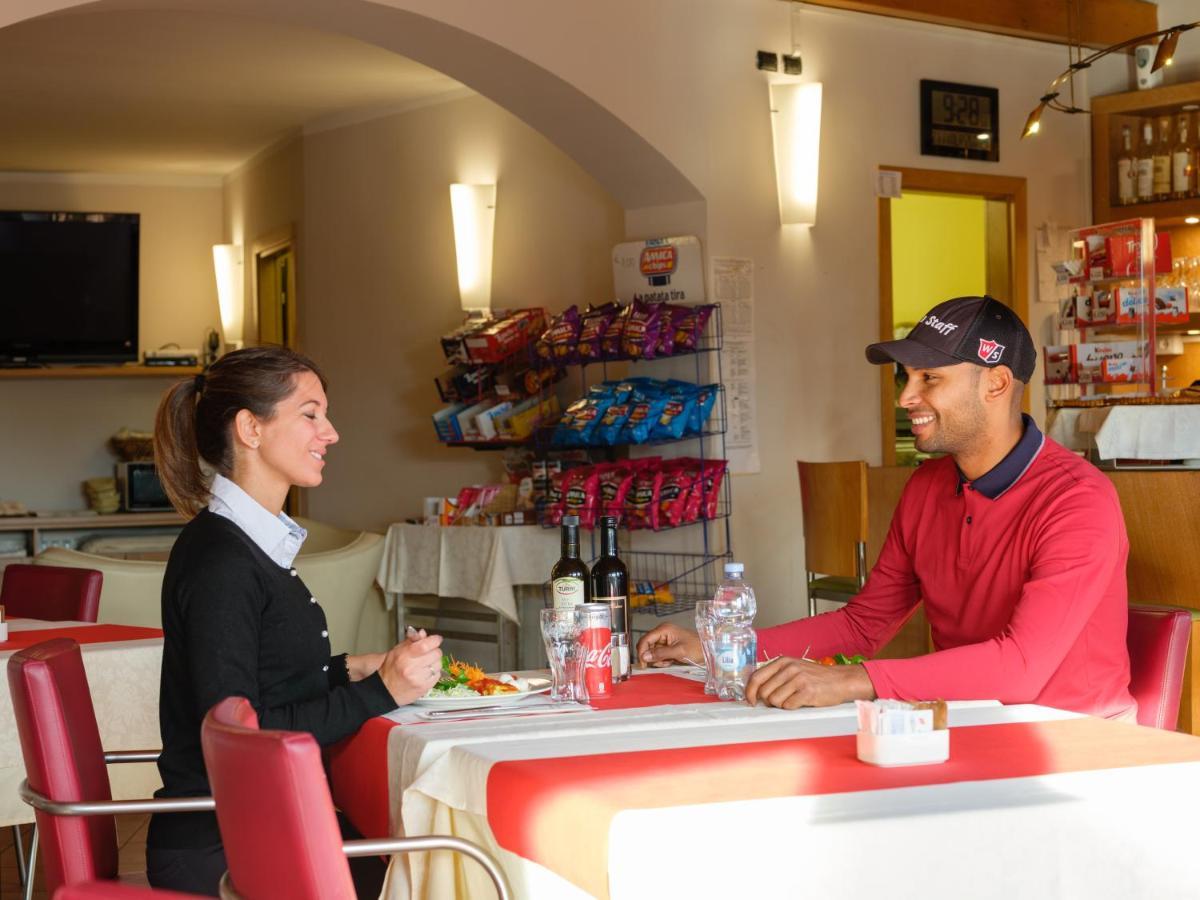 Aparthotel Golf Residenza Peschiera del Garda Zewnętrze zdjęcie