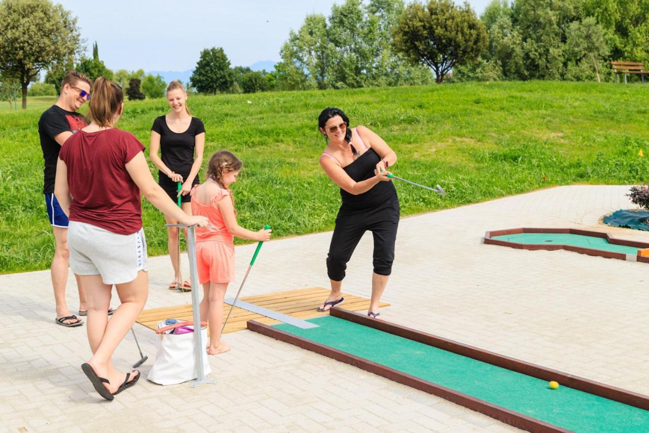 Aparthotel Golf Residenza Peschiera del Garda Zewnętrze zdjęcie